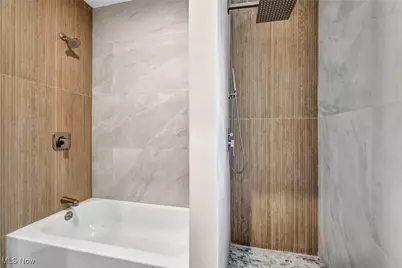 13464 Clifton Boulevard, Oakwood, OH 44107 - Photo 19