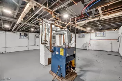 13464 Clifton Boulevard, Oakwood, OH 44107 - Photo 33