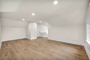 13464 Clifton Blvd, Oakwood, OH 44107 - Photo 29