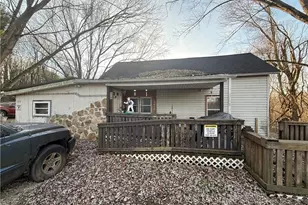 5618 Green Ridge Rd SE, New Philadelphia, OH 44663 - Photo 3