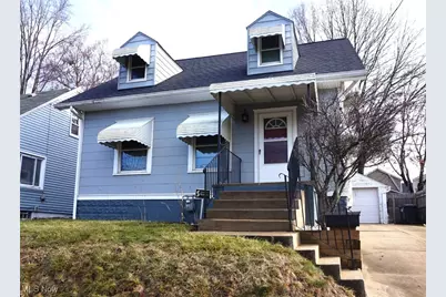 2083 17th Street SW, Akron, OH 44314 - Photo 1