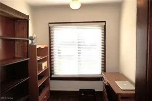 2083 17th St SW, Akron, OH 44314 - Photo 9