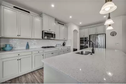 12808 Caribou Court, Columbia Station, OH 44028 - Photo 15