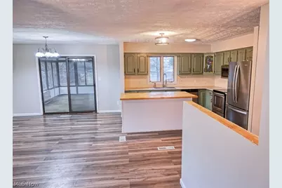 11371 Sagebrush Avenue NE, Uniontown, OH 44685 - Photo 9