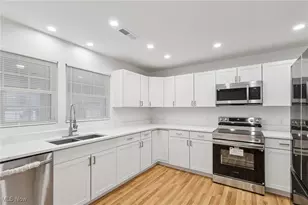 3943 Darrow Rd, Stow, OH 44224 - Photo 7