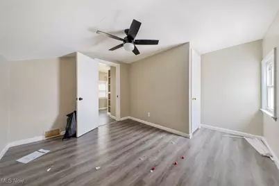 18851 Raymond Street, Maple Heights, OH 44137 - Photo 21