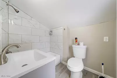 18851 Raymond Street, Maple Heights, OH 44137 - Photo 27