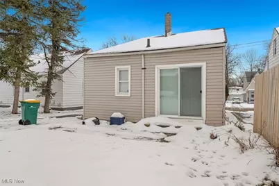 18851 Raymond Street, Maple Heights, OH 44137 - Photo 29