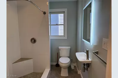 642 Marguerite Avenue, Cuyahoga Falls, OH 44221 - Photo 13