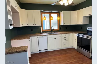 642 Marguerite Avenue, Cuyahoga Falls, OH 44221 - Photo 13