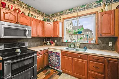 4 S Church Street, Willard, OH 44890 - Photo 9