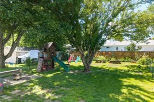 1080 Stratford St, Barberton, OH 44203 - Photo 23
