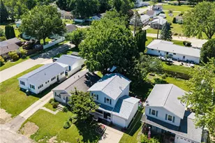 1080 Stratford St, Barberton, OH 44203 - Photo 3