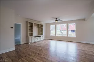 2938 S Hametown Rd, Barberton, OH 44203 - Photo 9