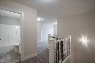 2938 S Hametown Rd, Barberton, OH 44203 - Photo 19