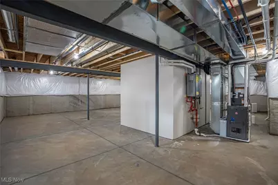 2938 S Hametown Road, Barberton, OH 44203 - Photo 27