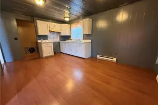 425 E Union Ave, West Lafayette, OH 43845 - Photo 7