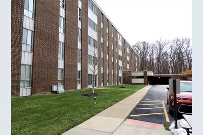 3070 Kent Road #406, Stow, OH 44224 - Photo 1