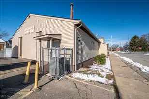 1585 Himrod Ave, Youngstown, OH 44506 - Photo 41