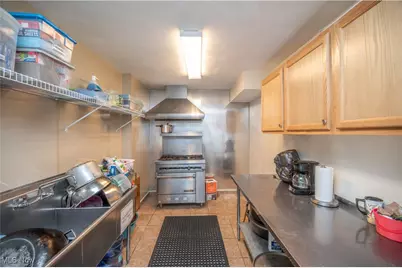 1585 Himrod Avenue, Youngstown, OH 44506 - Photo 11