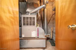 1585 Himrod Ave, Youngstown, OH 44506 - Photo 27