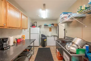 1585 Himrod Ave, Youngstown, OH 44506 - Photo 13