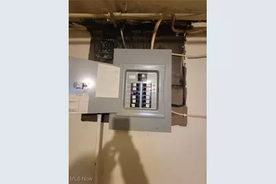 593 Dewey Avenue, Cadiz, OH 43907 - Photo 25