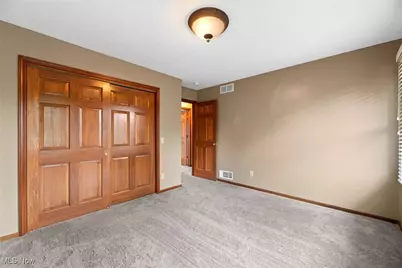 7686 Peck Road, Ravenna, OH 44266 - Photo 31