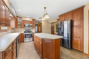 7686 Peck Rd, Ravenna, OH 44266 - Photo 19