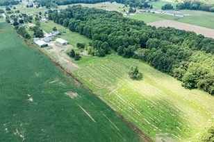 7686 Peck Rd, Ravenna, OH 44266 - Photo 7