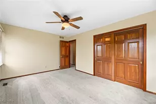 7686 Peck Rd, Ravenna, OH 44266 - Photo 33