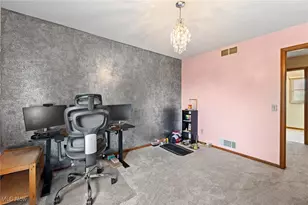 7686 Peck Rd, Ravenna, OH 44266 - Photo 35