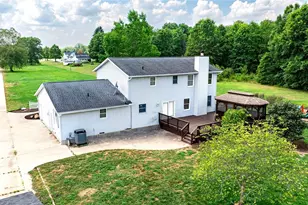 7686 Peck Rd, Ravenna, OH 44266 - Photo 5