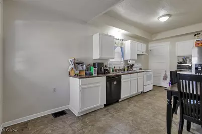 407 Seborn Avenue, Zanesville, OH 43701 - Photo 15