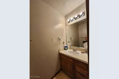 9608 Reno Avenue, Loveland, OH 44105 - Photo 5