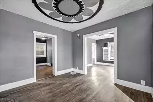 1505 E 133rd St, East Cleveland, OH 44112 - Photo 9