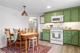 323 Tyson Ave, Akron, OH 44319 - Photo 17