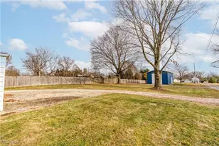 6410 El Mar Dr NW, North Canton, OH 44720 - Photo 11