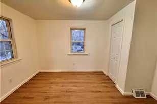 338 17th St, Elyria, OH 44035 - Photo 13