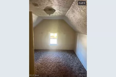 582 Corice Street, Akron, OH 44311 - Photo 5