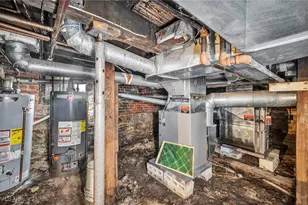 215 W College St, Oberlin, OH 44074 - Photo 49