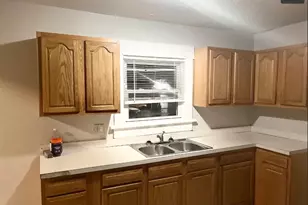 1223 Atwood Ave, Akron, OH 44301 - Photo 3