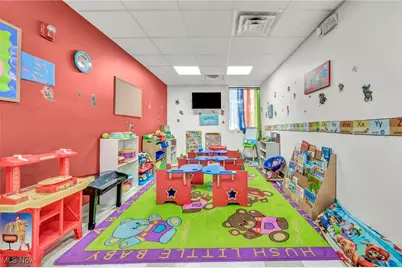 401-403,405 Broadway Avenue, Bedford, OH 44146 - Photo 13