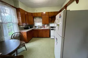 548 Highland Ave, Cambridge, OH 43725 - Photo 5