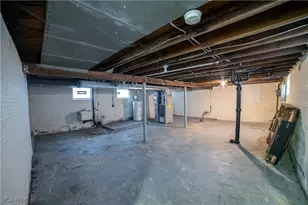 1040 Mercer Ave, Akron, OH 44320 - Photo 21