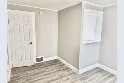 900 Roslyn Avenue SW, Canton, OH 44710 - Photo 21