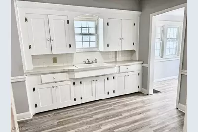 900 Roslyn Avenue SW, Canton, OH 44710 - Photo 11