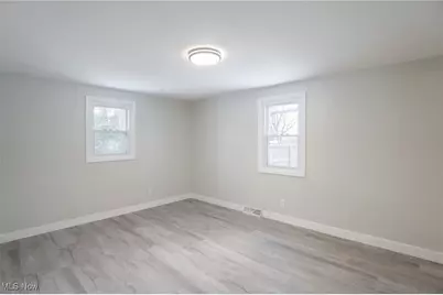 6835 William Tell Avenue NW, North Canton, OH 44720 - Photo 11