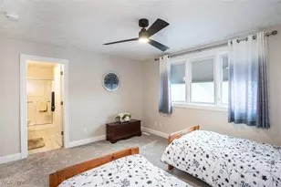 355 Wakefield Run Blvd, Hinckley, OH 44233 - Photo 31