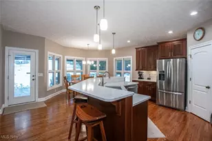 355 Wakefield Run Blvd, Hinckley, OH 44233 - Photo 11